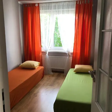 Niezalezne Pietro W Domu Jednorodzinnym, Psolubne グディニャ